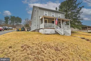 3756 Huckleberry Rd, Allentown, PA 18104 - Photo 3