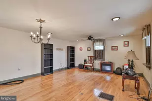 3756 Huckleberry Rd, Allentown, PA 18104 - Photo 7