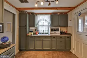 3756 Huckleberry Rd, Allentown, PA 18104 - Photo 19