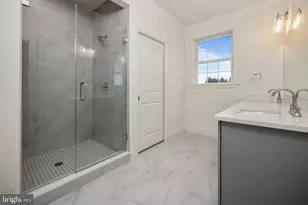 4276 Stonebridge, Bethlehem, PA 18015 - Photo 21