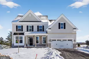 126 Ashford Dr, Coopersburg, PA 18036 - Photo 1