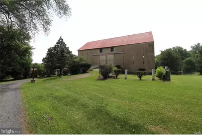 3305 Municipal Drive, Whitehall, PA 18052 - Photo 7