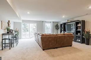 1083 Meadowlark Dr, Fogelsville, PA 18051 - Photo 27