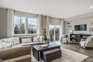 1077 Meadowlark Dr, Fogelsville, PA 18051 - Photo 9