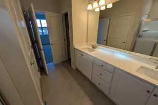 1553 Dresden Dr, Breinigsville, PA 18031 - Photo 27