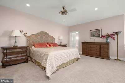 4303 W Wyndemere Circle, Schnecksville, PA 18078 - Photo 23