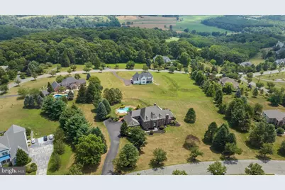 4303 W Wyndemere Circle, Schnecksville, PA 18078 - Photo 67