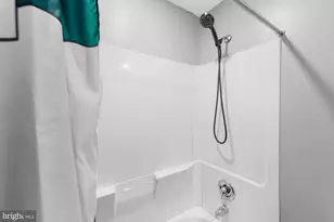 7555 Clayton Ave, Coopersburg, PA 18036 - Photo 27