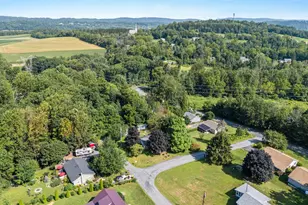 2349 Edna Ave, Coopersburg, PA 18036 - Photo 43