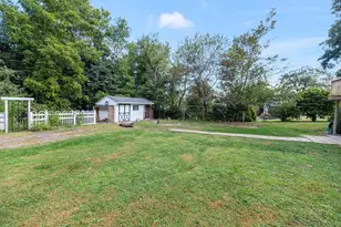 2349 Edna Ave, Coopersburg, PA 18036 - Photo 35