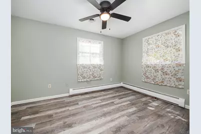 2349 Edna Avenue, Coopersburg, PA 18036 - Photo 15