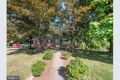 2349 Edna Avenue, Coopersburg, PA 18036 - Photo 3