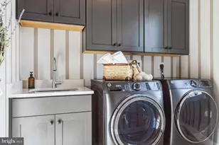 5160 Maple Rdg Wy, Emmaus, PA 18049 - Photo 15