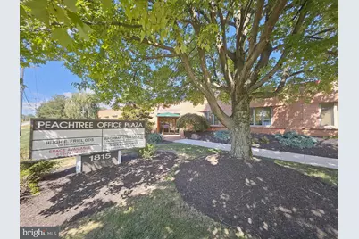 1815 Schadt Avenue, Whitehall, PA 18052 - Photo 5