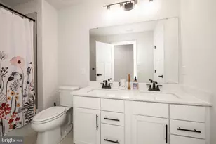 3040 Merion Dr, Center Valley, PA 18034 - Photo 35