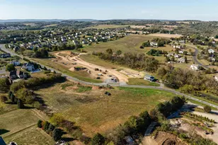 5600 Majestic View Dr, Schnecksville, PA 18078 - Photo 47