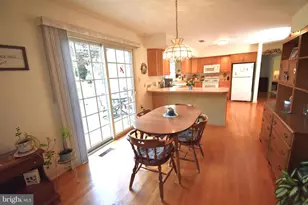 2215 Apple Rd, Fogelsville, PA 18051 - Photo 17