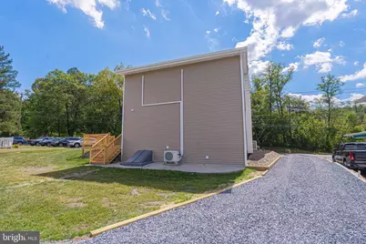 1113 E Emmaus Avenue, Allentown, PA 18103 - Photo 9