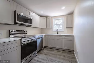 1113 E Emmaus Avenue, Allentown, PA 18103 - Photo 23