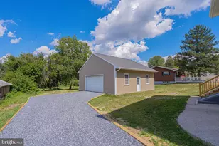 1113 E Emmaus Ave, Allentown, PA 18103 - Photo 5