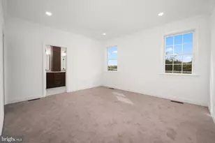 4268 Stonebridge Dr, Bethlehem, PA 18015 - Photo 21