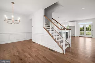 4268 Stonebridge Dr, Bethlehem, PA 18015 - Photo 11