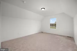 4268 Stonebridge Dr, Bethlehem, PA 18015 - Photo 31