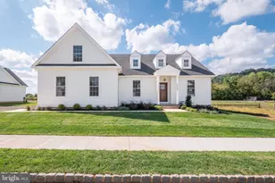 4268 Stonebridge Dr, Bethlehem, PA 18015 - Photo 1