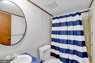 8758 Turkey Ridge Rd, Breinigsville, PA 18031 - Photo 25