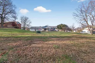 5202 Mill Rd, Emmaus, PA 18049 - Photo 41