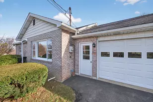 5202 Mill Rd, Emmaus, PA 18049 - Photo 3