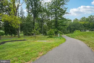 4459 Old Saucon Rd, Bethlehem, PA 18015 - Photo 37