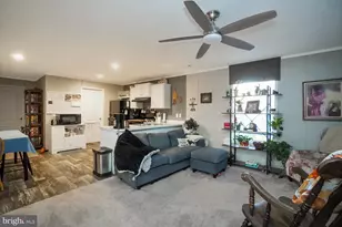 1041 Dogwood St, Laurys Station, PA 18059 - Photo 7