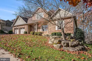 3186 Overlook Dr, Emmaus, PA 18049 - Photo 3