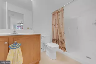 4212 Belmont Cir, Whitehall, PA 18052 - Photo 15