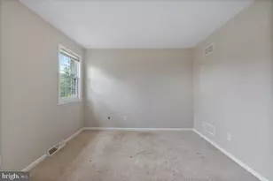 5175 Meadowview Dr, Macungie, PA 18062 - Photo 17