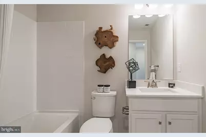 1067 Meadowlark Drive, Fogelsville, PA 18051 - Photo 21