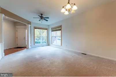 8524 Mayfair Court, Breinigsville, PA 18031 - Photo 9