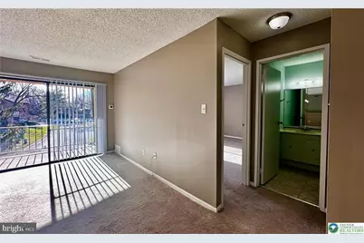 997 Village Round, Allentown, PA 18106 - Photo 9