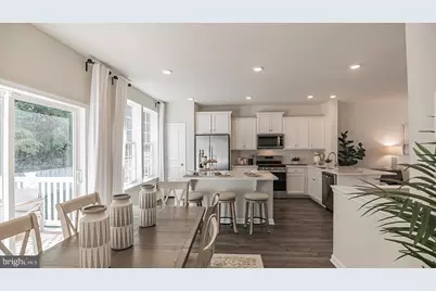 1090 Meadowlark Drive, Fogelsville, PA 18051 - Photo 9