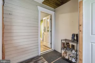 148 S 3rd St, Coplay, PA 18037 - Photo 31