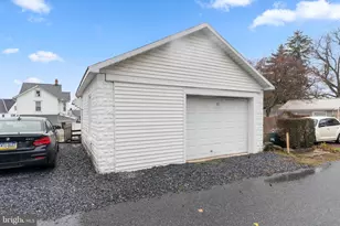 148 S 3rd St, Coplay, PA 18037 - Photo 45