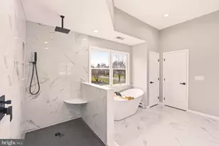 2243 Oakwood Ct, Fogelsville, PA 18051 - Photo 27