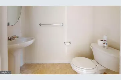 4039 Tournament Court, Center Valley, PA 18034 - Photo 9