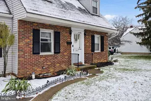 1950 Oxford Dr, Allentown, PA 18103 - Photo 3