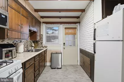 1950 Oxford Drive, Allentown, PA 18103 - Photo 15