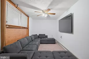 1950 Oxford Dr, Allentown, PA 18103 - Photo 5