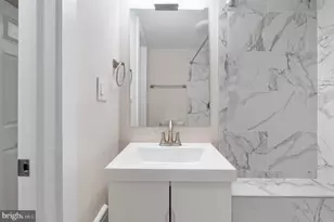 750 S Hall St, Allentown, PA 18102 - Photo 5