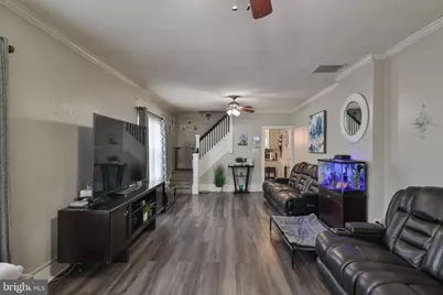 459 N Oswego Street, Allentown, PA 18109 - Photo 5