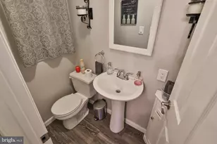 459 N Oswego St, Allentown, PA 18109 - Photo 23